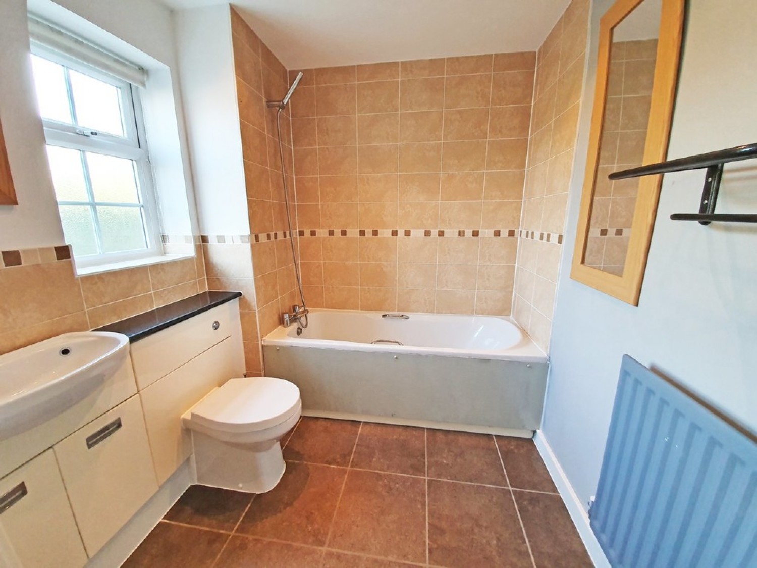 2 bedroom Flat for Letting Sherfield-on-loddon, Hook