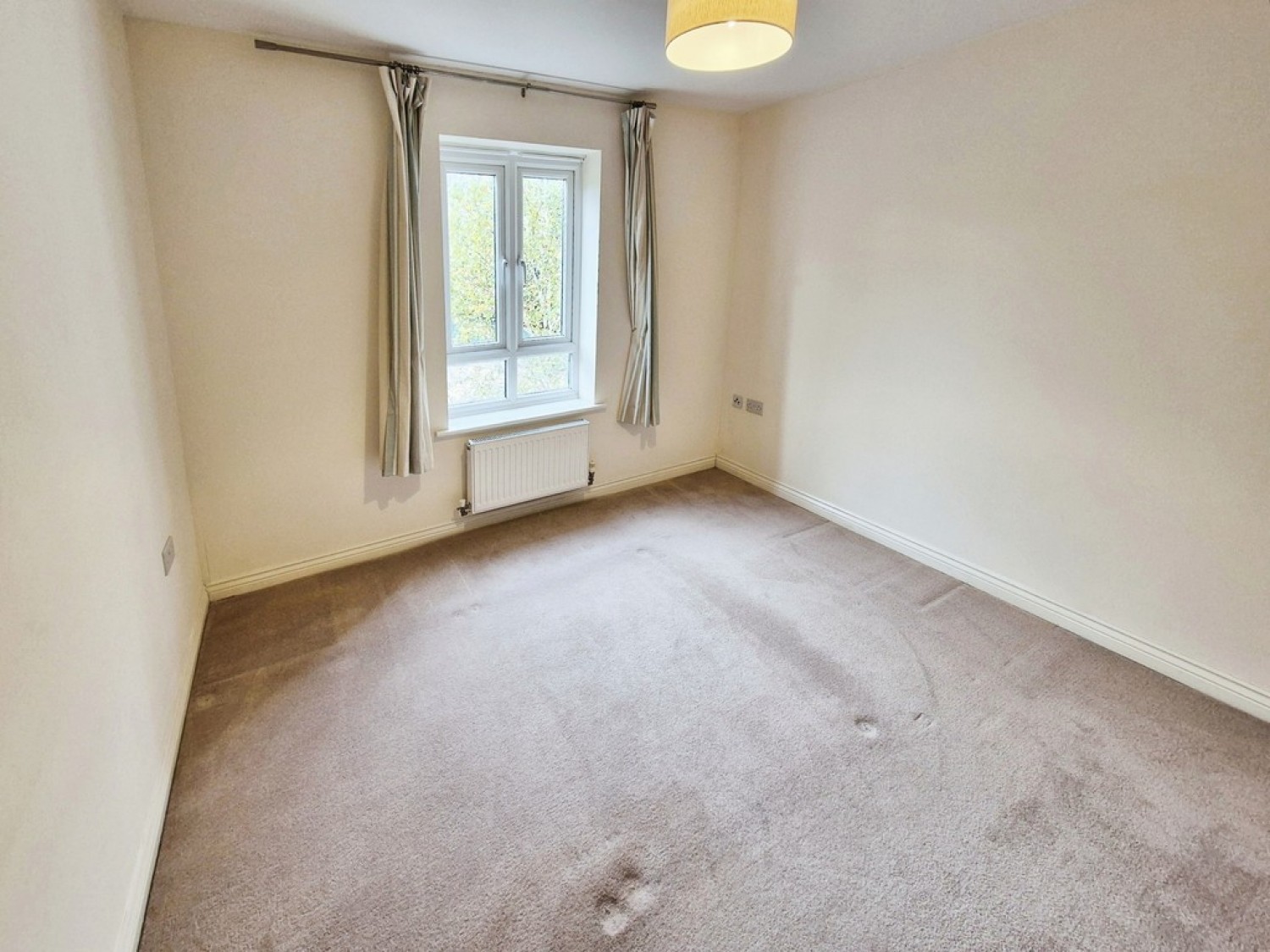 2 bedroom Flat for Letting Sinclair Drive, Basingstoke