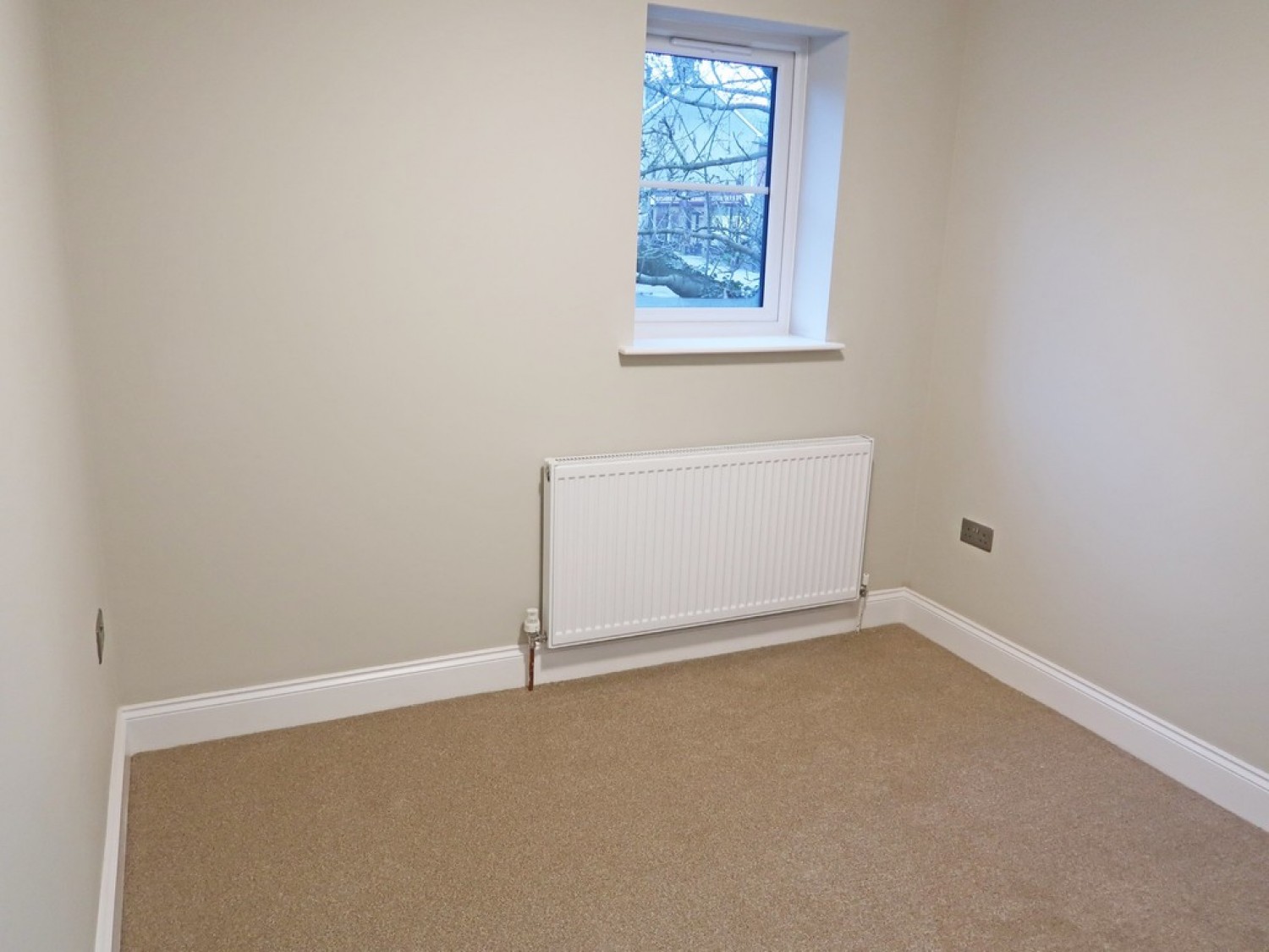 3 bedroom Flat for Letting New Road, Basingstoke