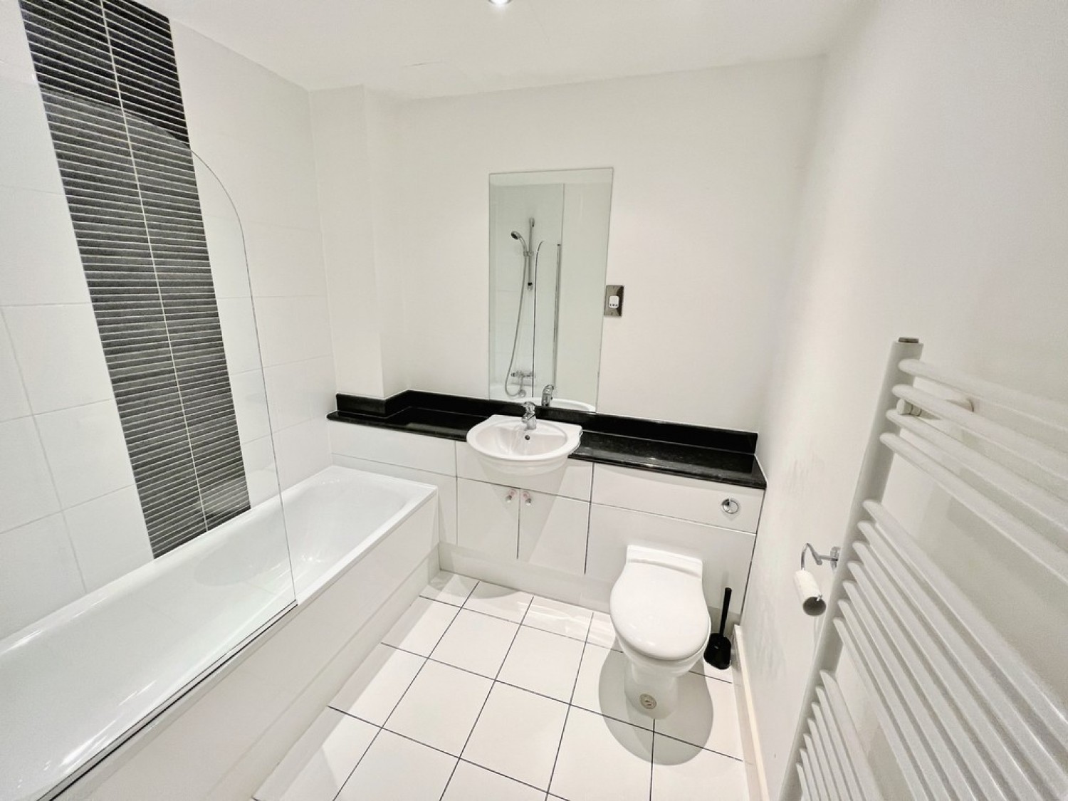 2 bedroom Flat for Letting Highfields