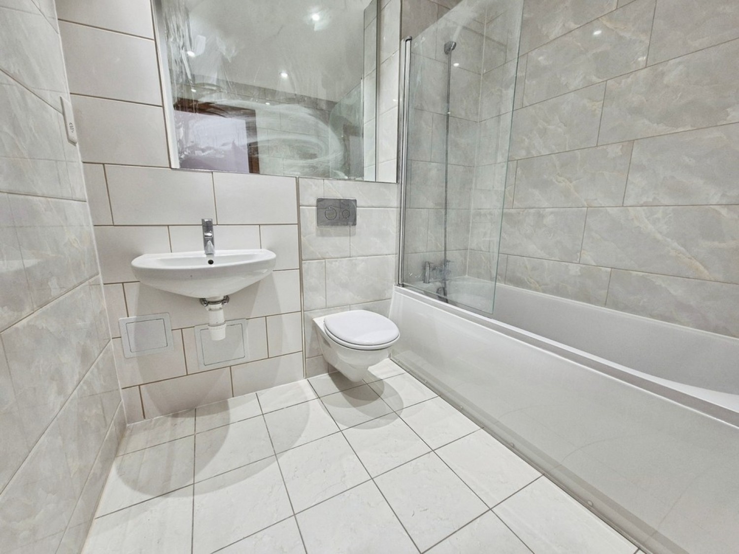 1 bedroom Flat for Letting Festival Apartments, Wote Street