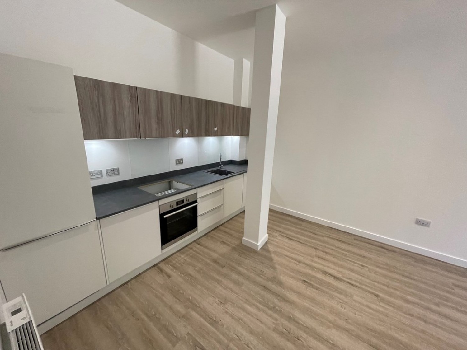 Fairview House, Ashwood Way