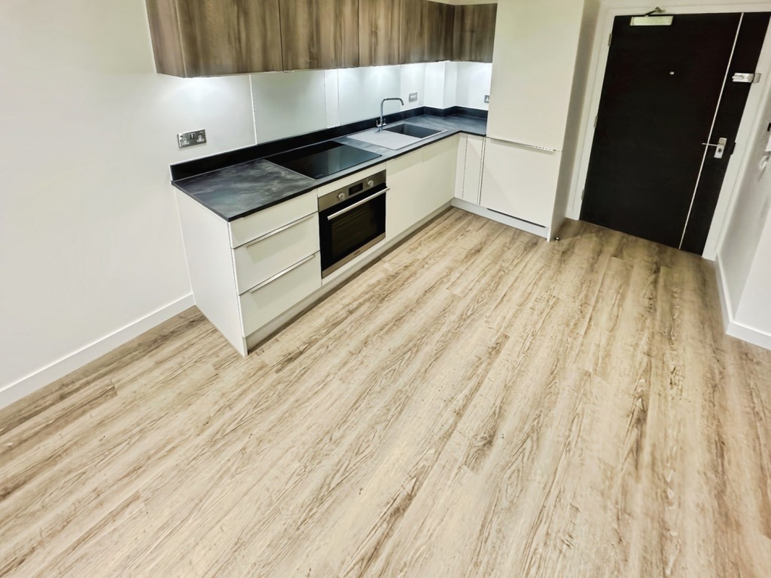 Fairview House, Ashwood Way