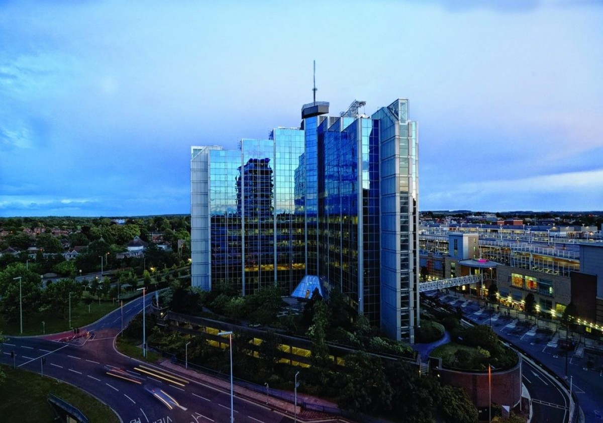 Churchill Place, Town Centre