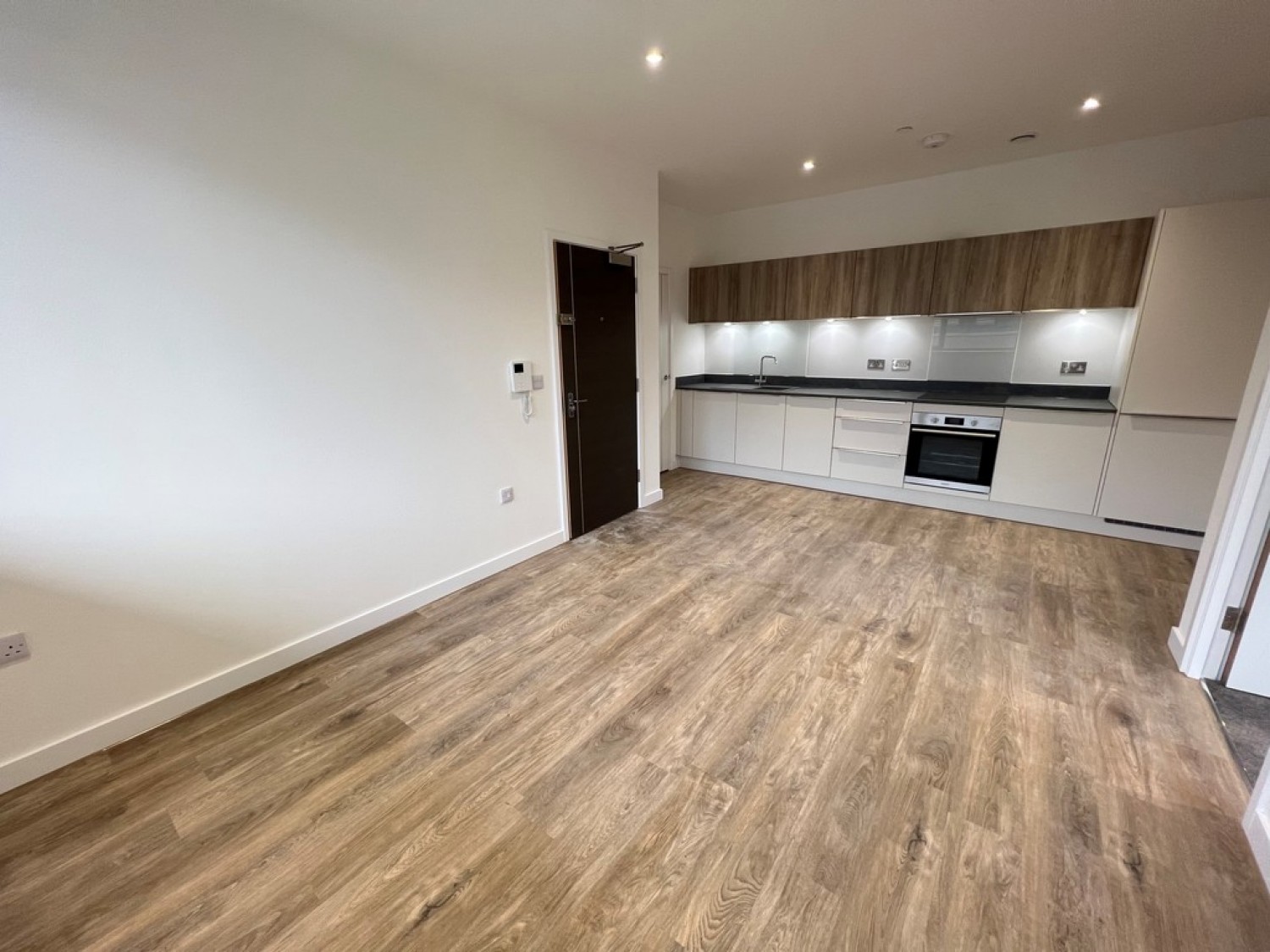 Springfield House, Ashwoood Way