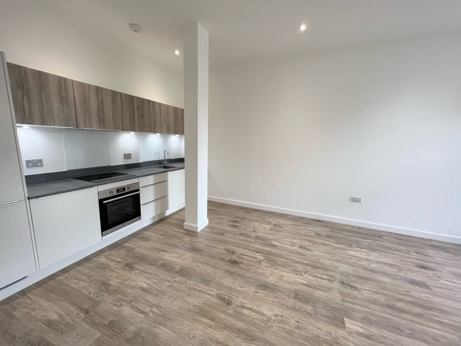 Springfield House, Ashwood Way