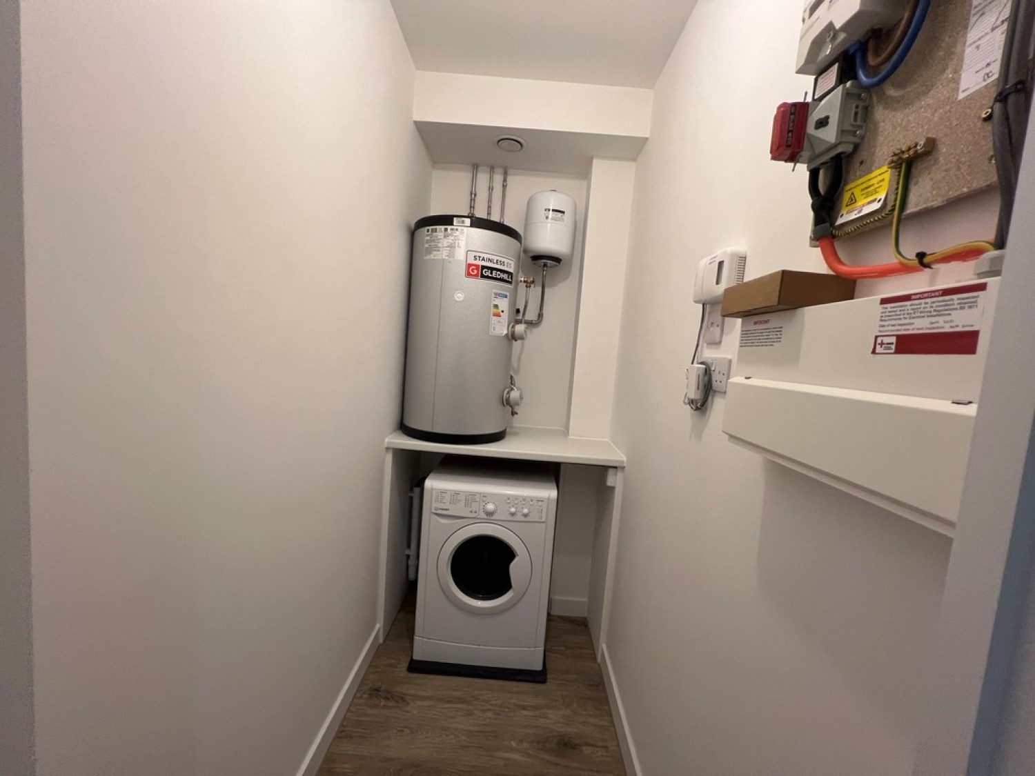 2 bedroom Flat for Letting Ashwood Park, Ashwood Way