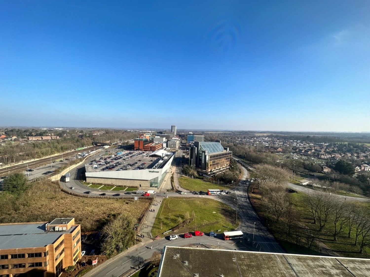 Skyline Plaza