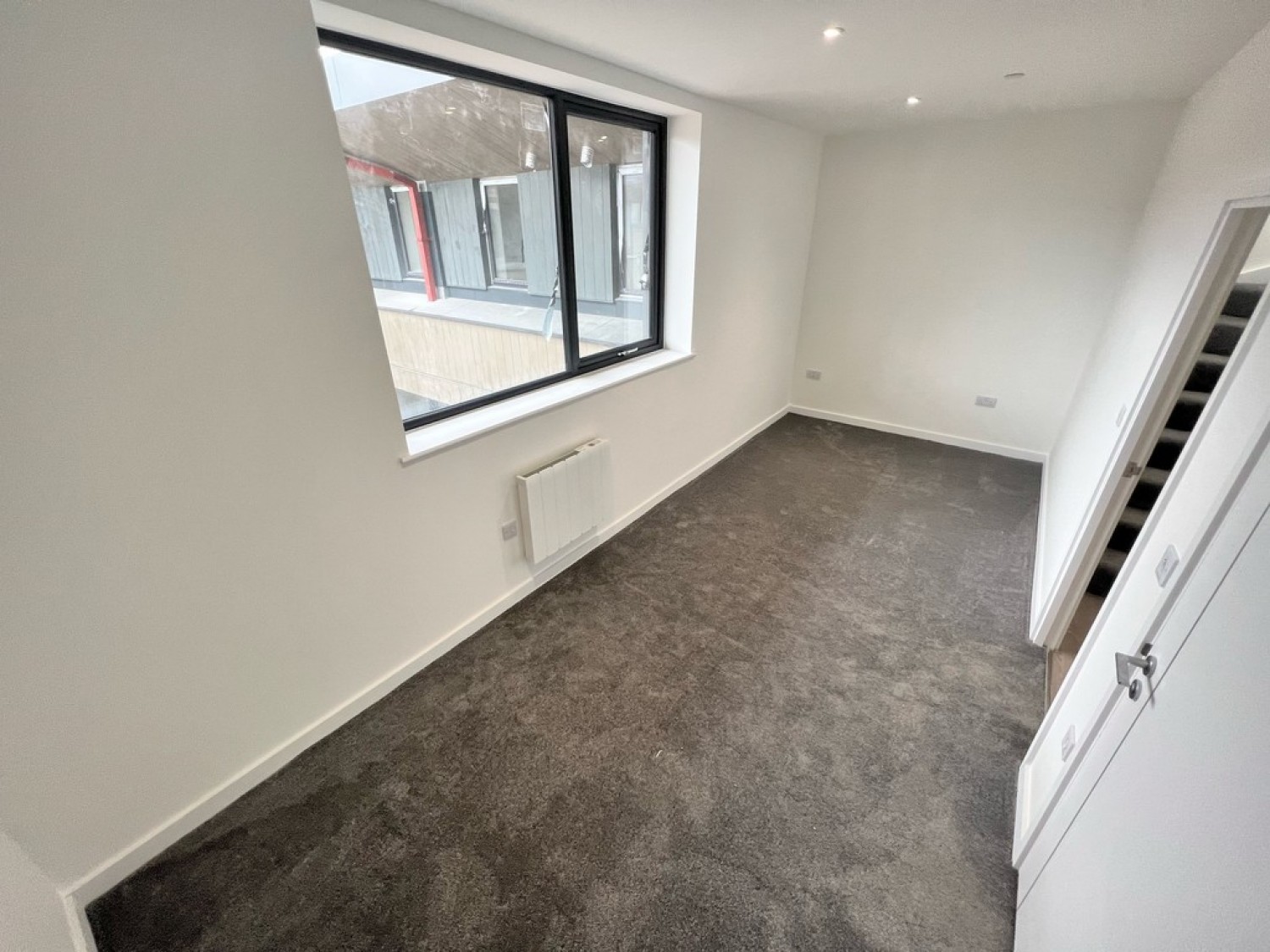 2 bedroom Flat for Letting Ashwood Park, Ashwood Way