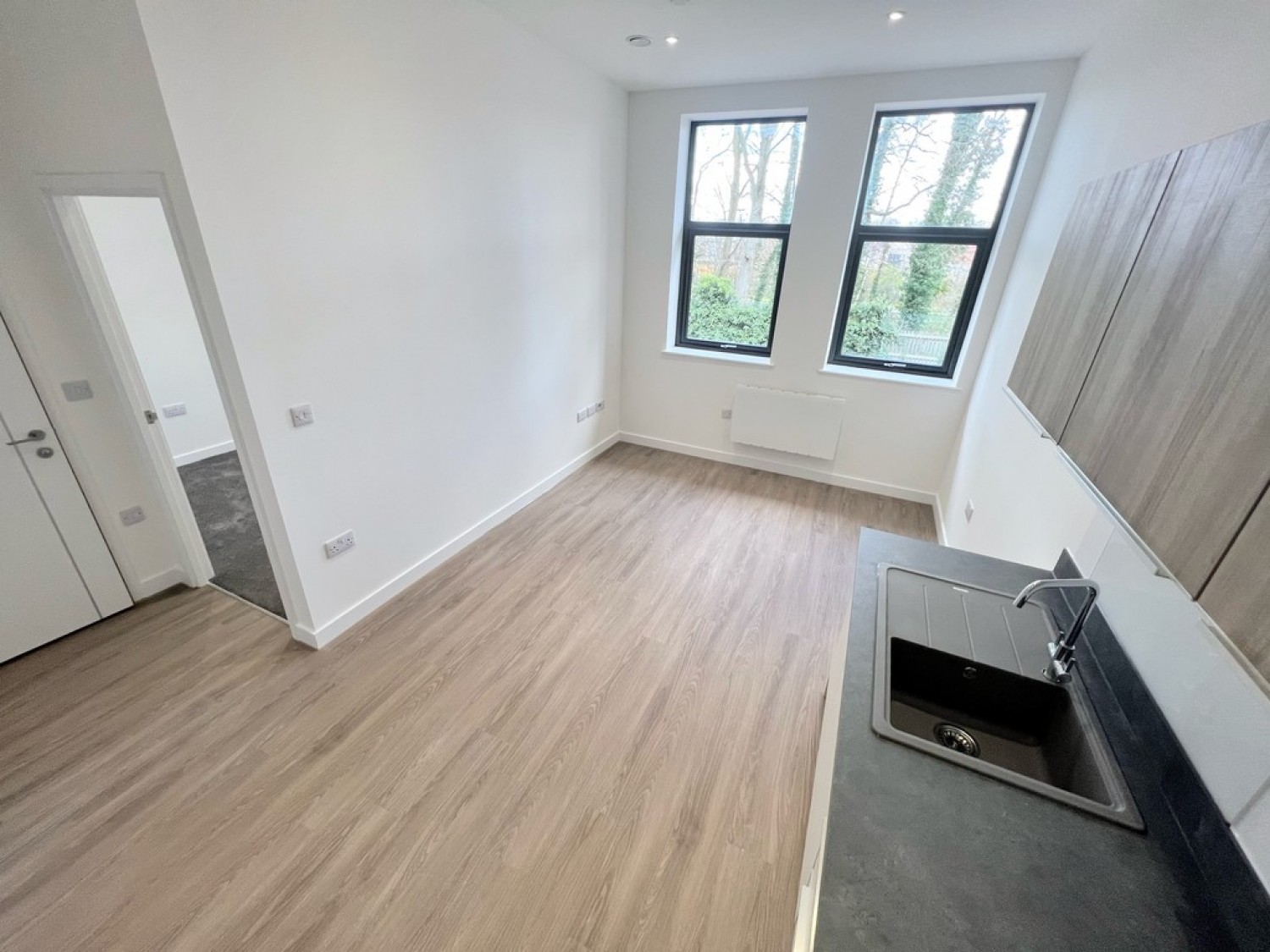 1 bedroom Flat for Letting Ashwood Park, Ashwood Way