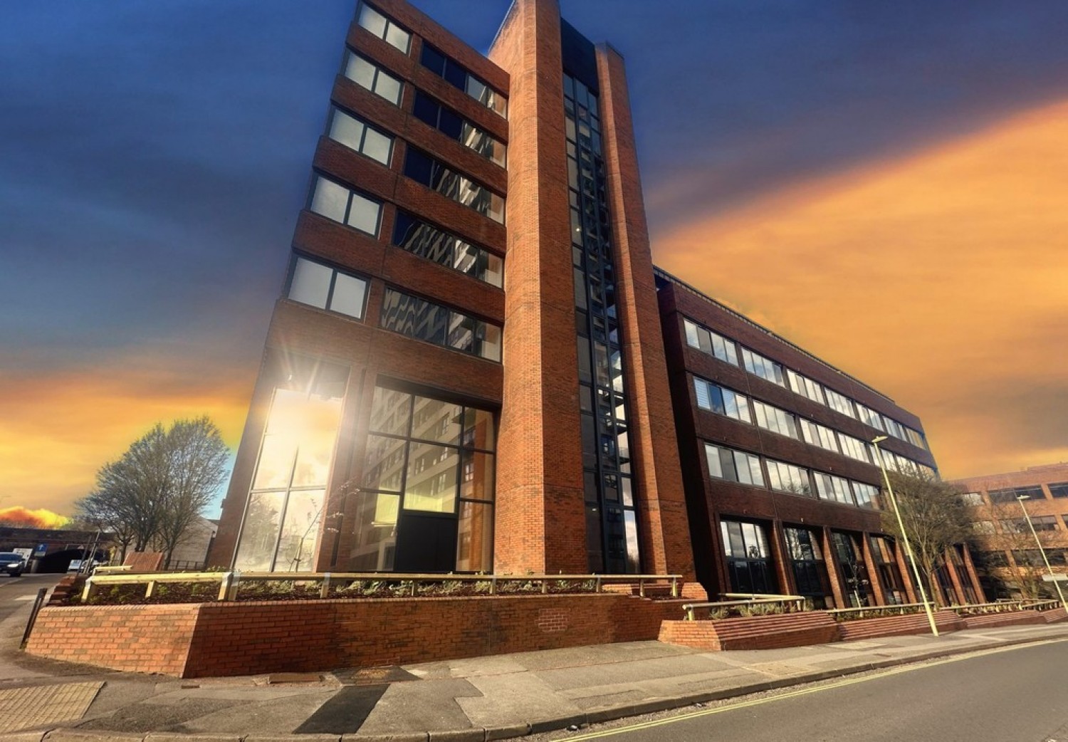 1 bedroom Flat for Letting Normandy House, Alencon Link