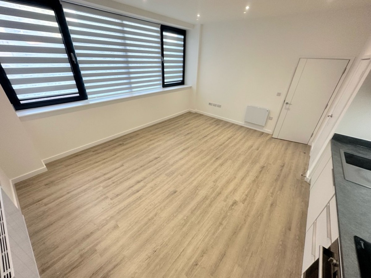 Normandy House, Alencon Link