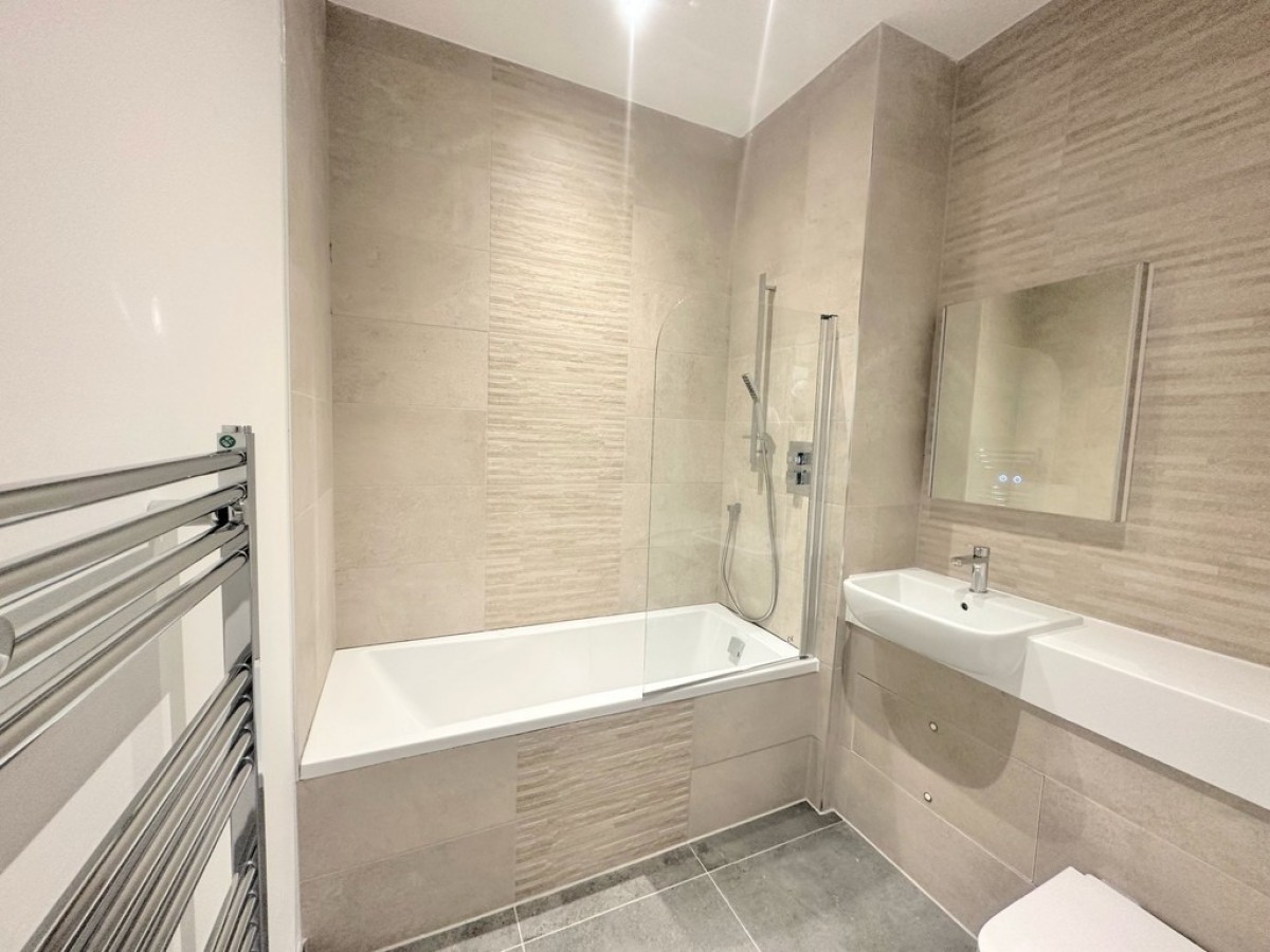 Normandy House, Alencon Link