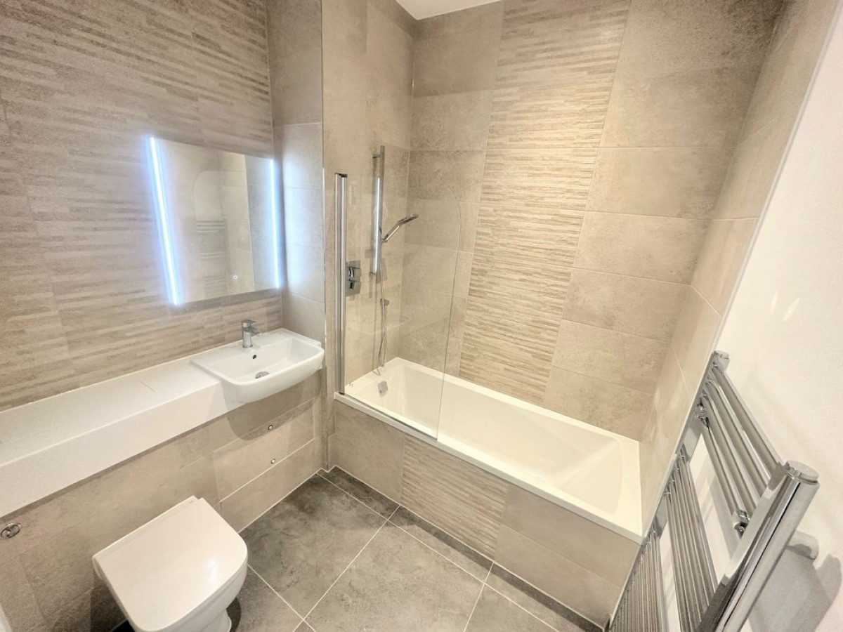 Normandy House, Alencon Link