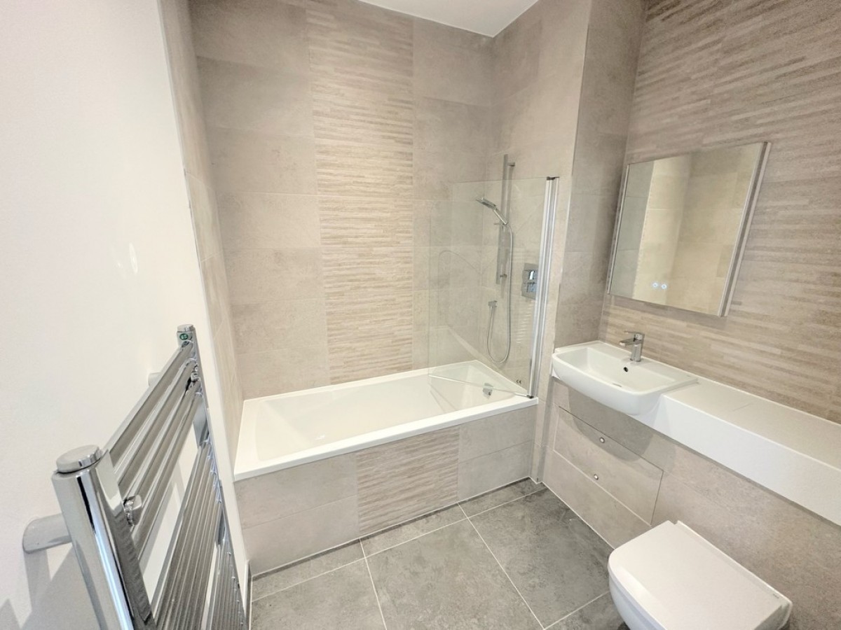 Normandy House, Alencon Link