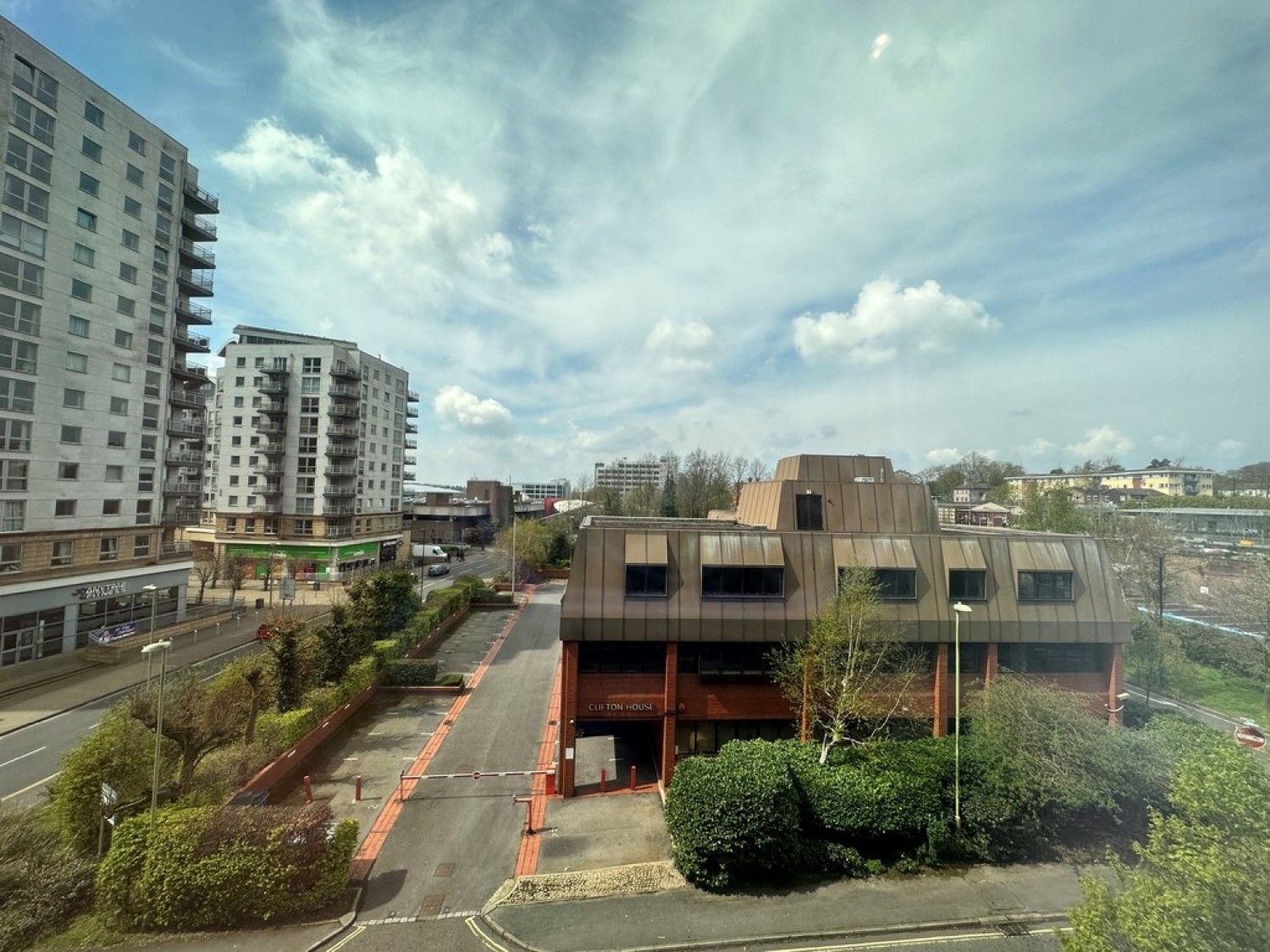 Normandy House, Alencon Link