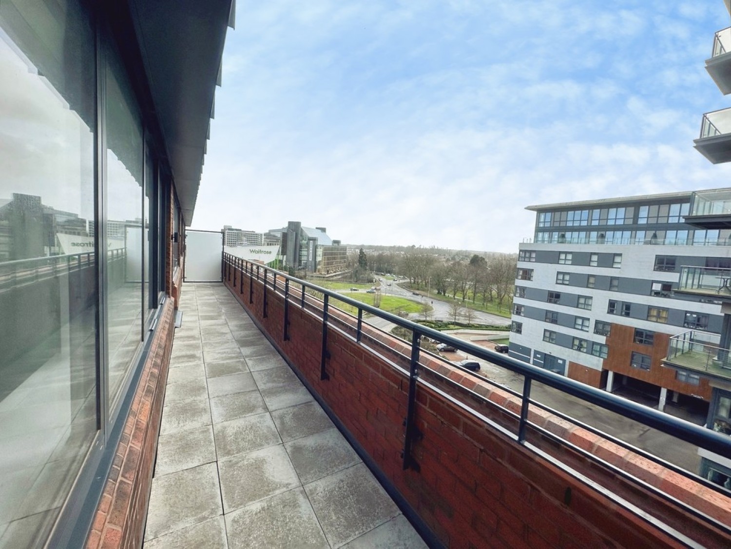 1 bedroom Flat for Letting Normandy House, Alencon Link
