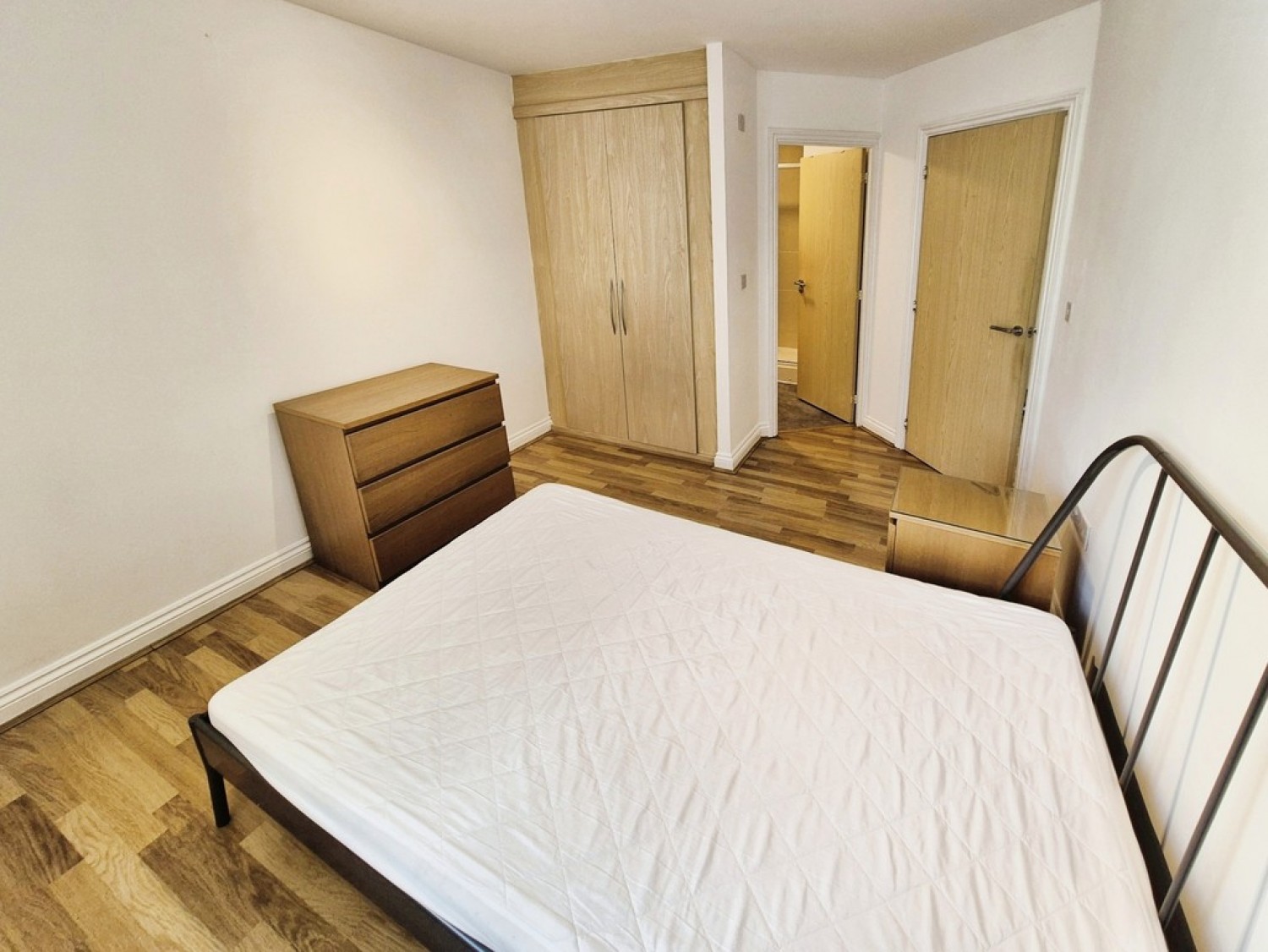 2 bedroom Flat for Sale Sinclair Drive