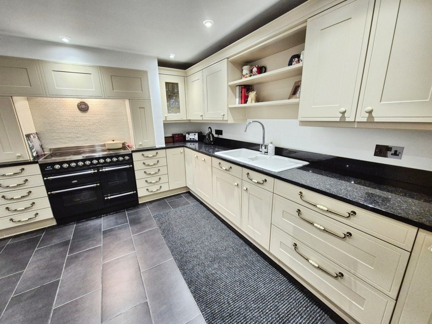 3 bedroom House for Sale Eastrop Lane, Basingstoke