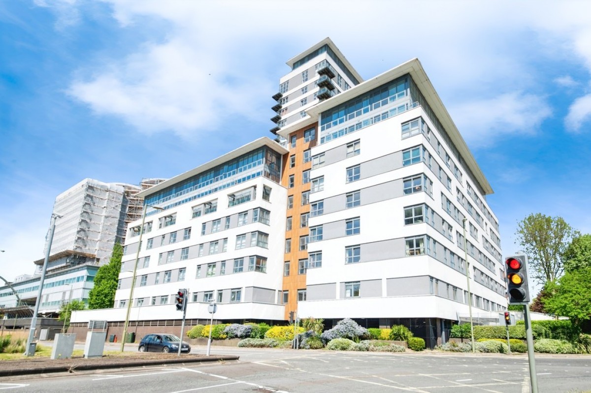 Skyline Plaza