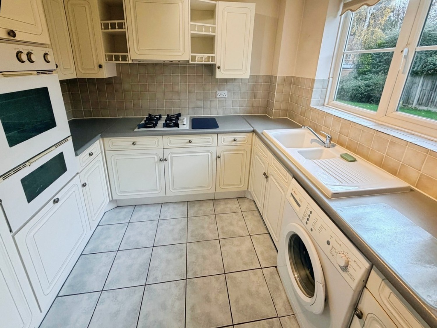 Pyotts Court, Old Basing