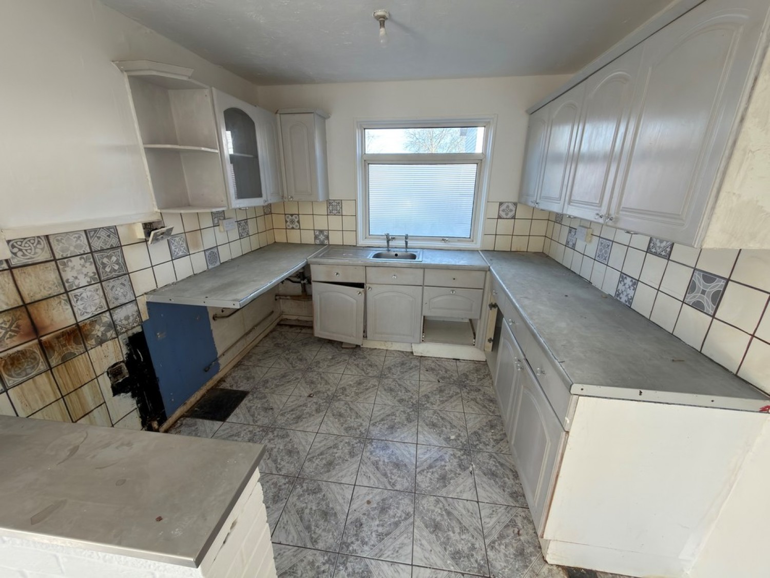 4 bedroom House for Sale Popley