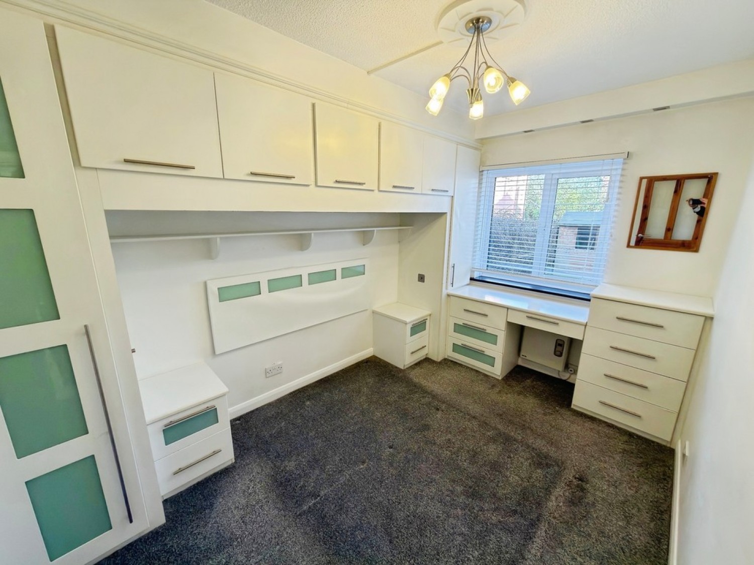 2 bedroom Flat for Sale Sherfield-on-Loddon