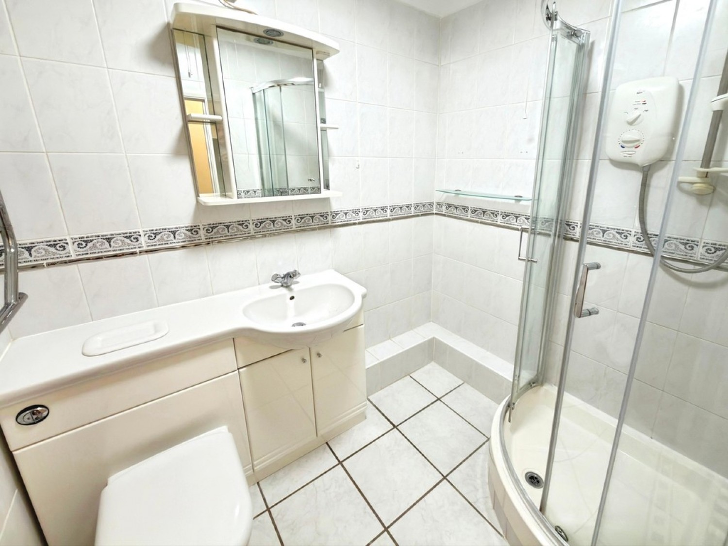 2 bedroom Flat for Sale Sherfield-on-Loddon