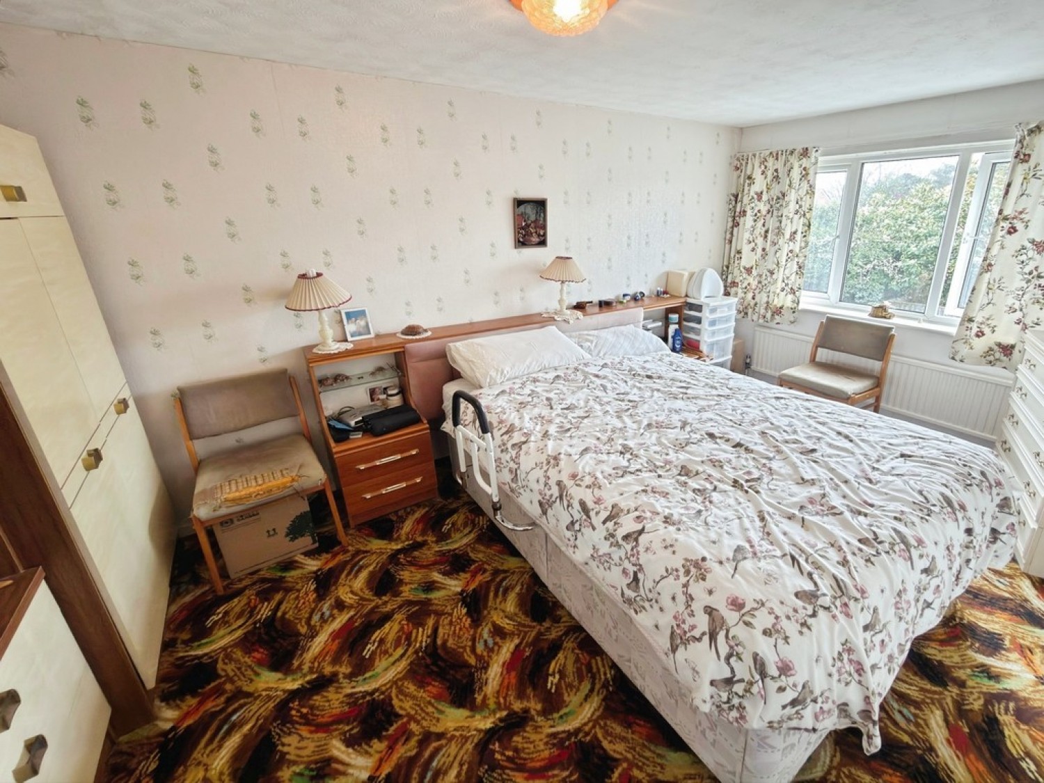 3 bedroom House for Sale Pamber Heath