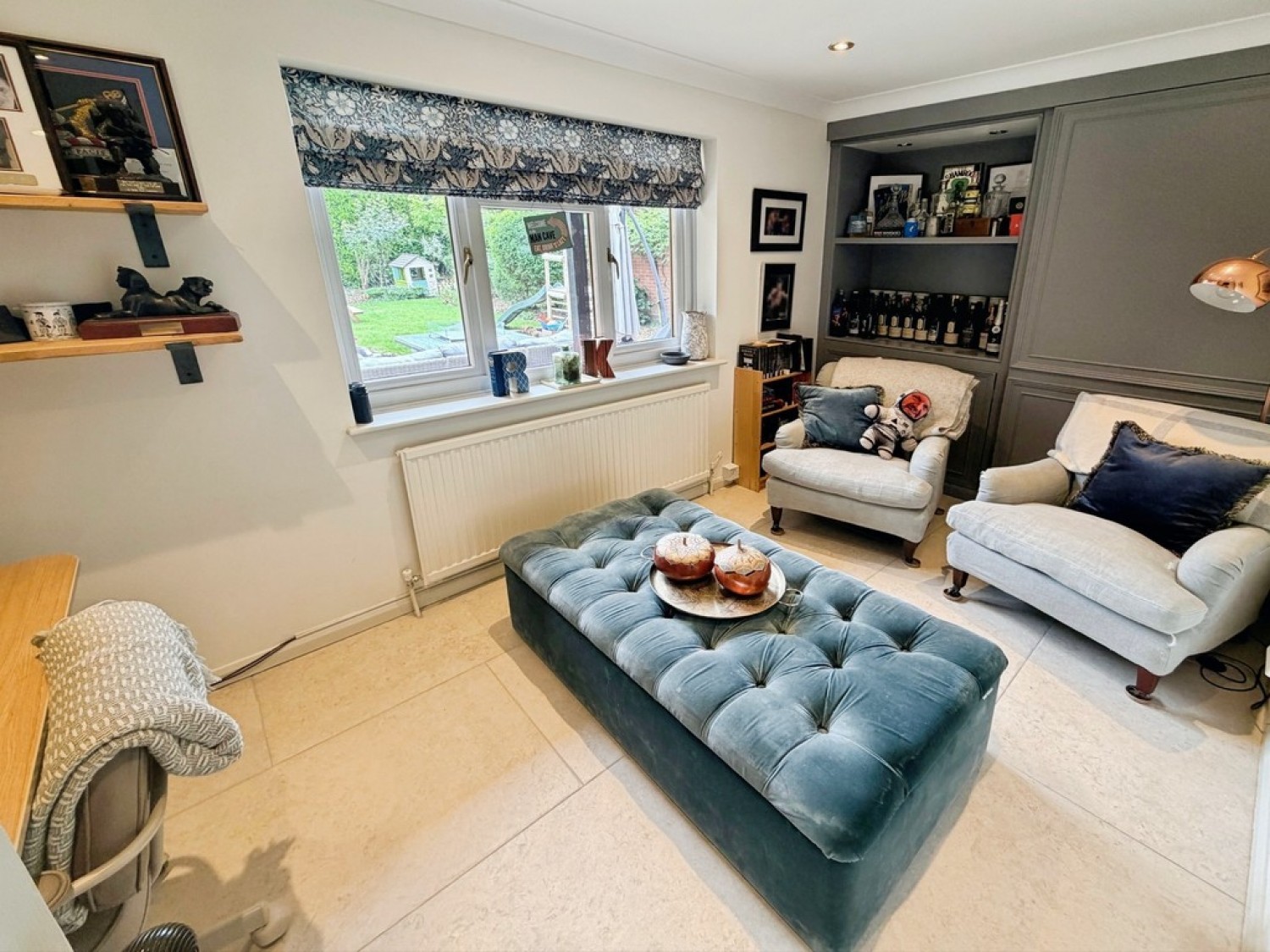 4 bedroom House for Letting South View