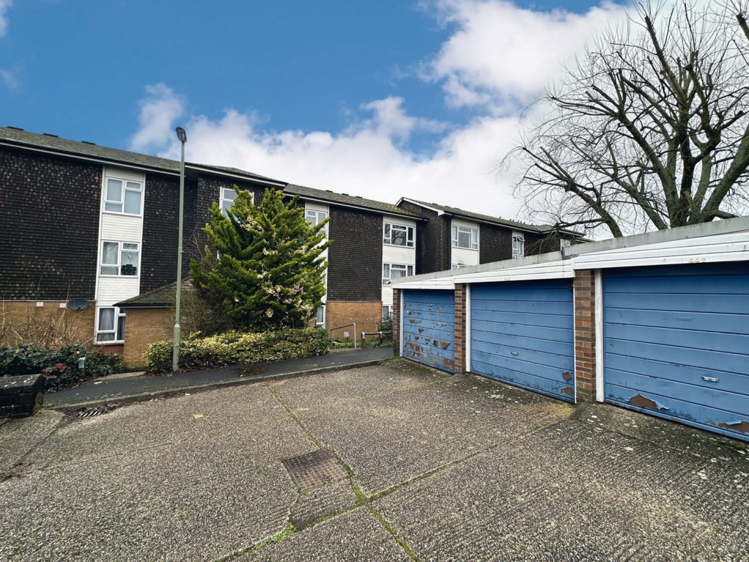 2 bedroom Flat for Sale Popley