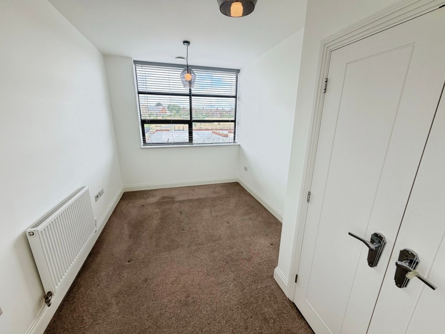 2 bedroom Flat for Letting Lilly Court, Chapel Gate