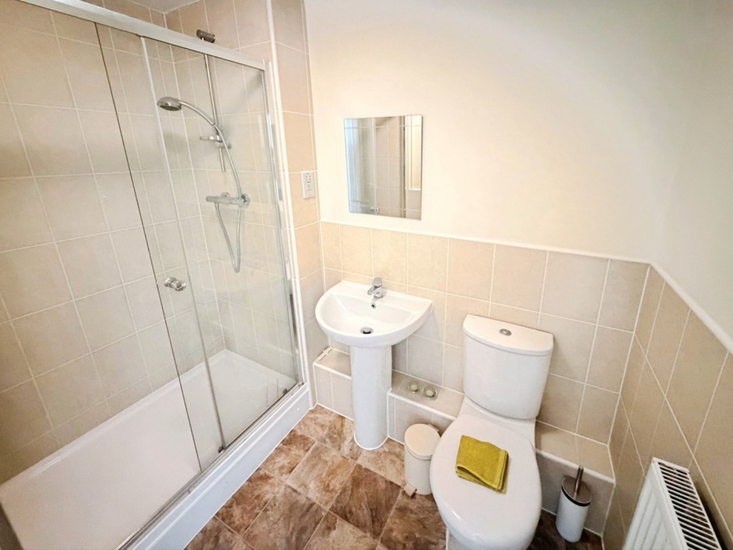 2 bedroom Flat for Sale Sinclair Drive