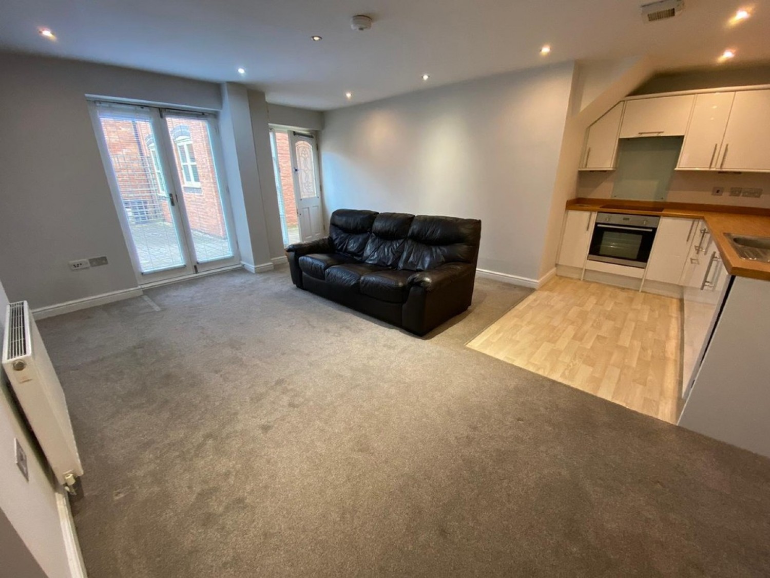1 bedroom Flat for Letting Farriers Yard, Swan Street, Leamington Spa