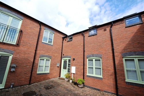 Farriers Yard, Swan Street