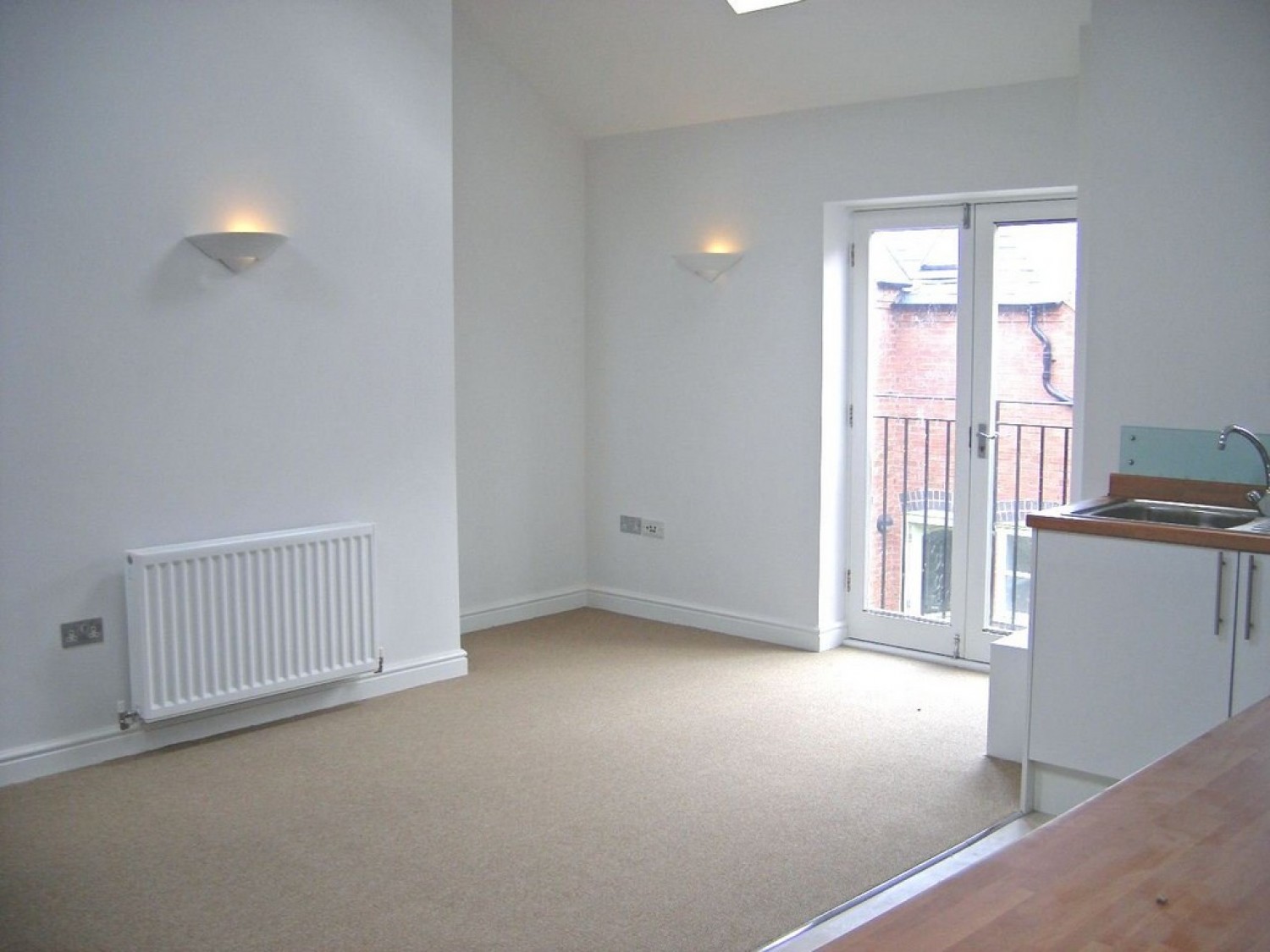 1 bedroom Flat for Letting Farriers Yard Swan Street