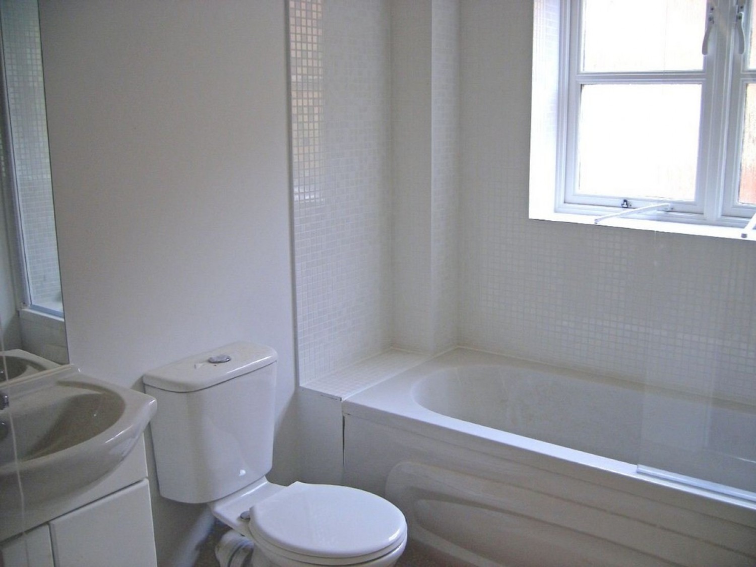 1 bedroom Flat for Letting Farriers Yard Swan Street