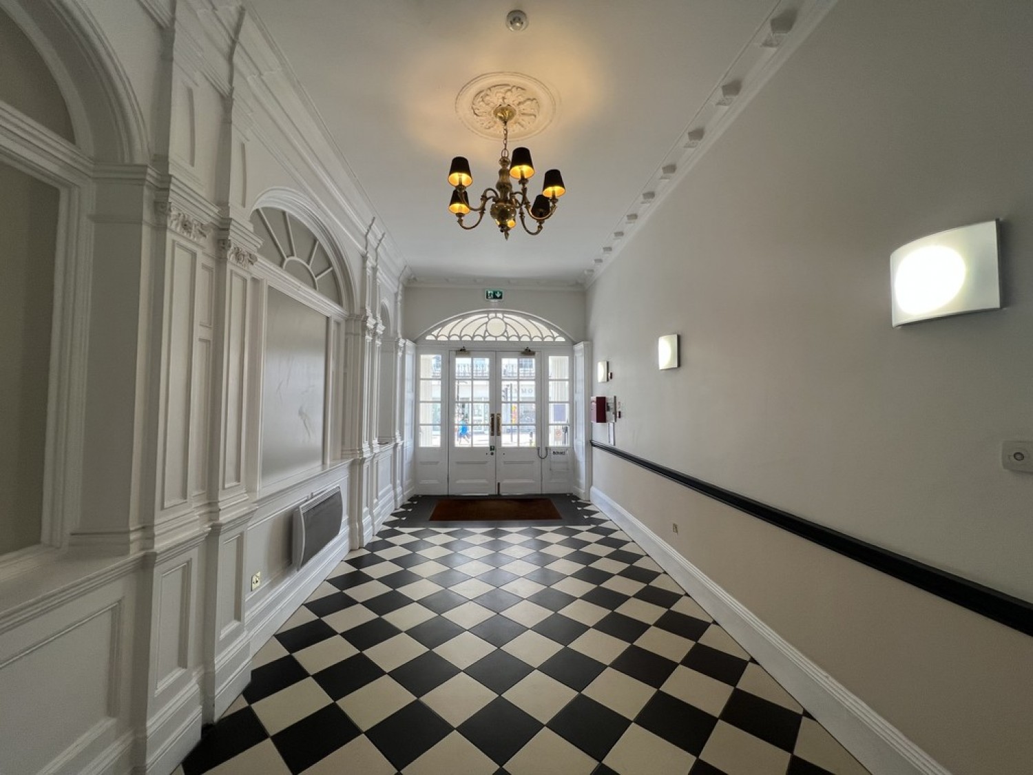 1 bedroom Flat for Letting George House, 1 The Parade
