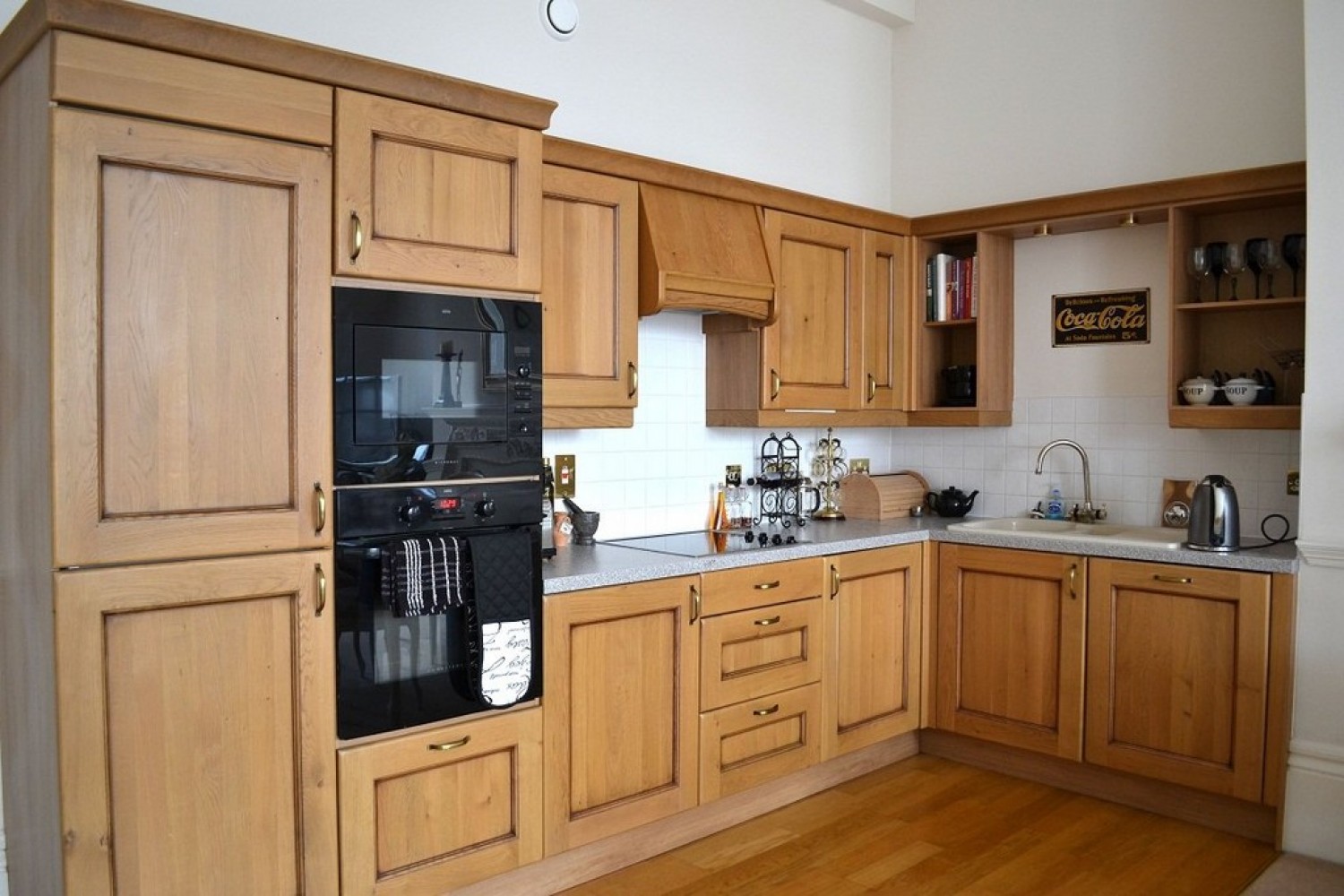 1 bedroom Flat for Letting George House, 1 The Parade