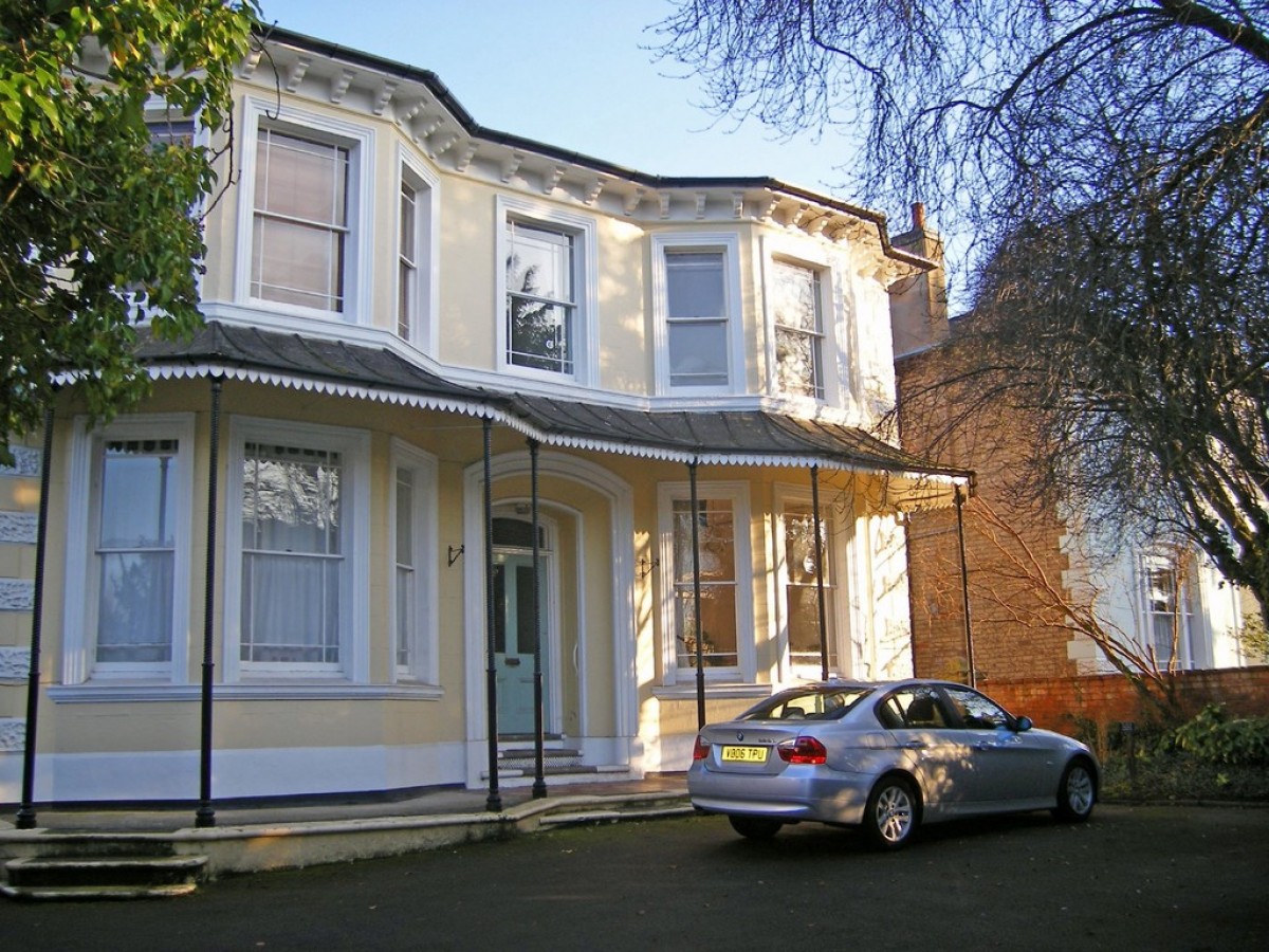 Kenilworth Road, Leamington Spa