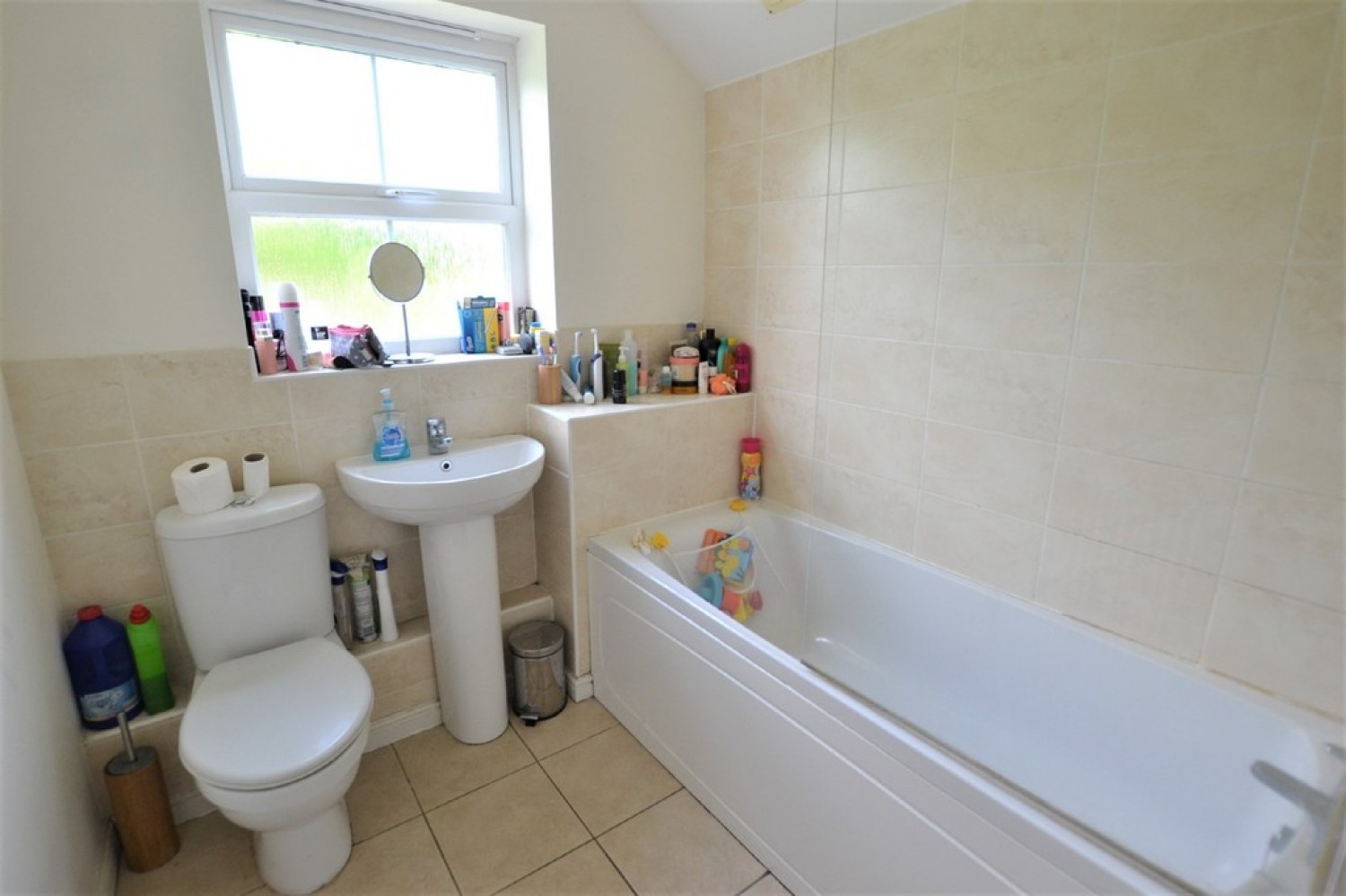 2 bedroom Flat for Letting Bremridge Close, Barford