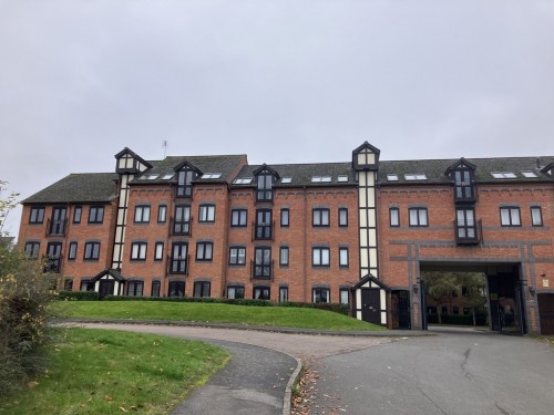 Gatehouse, The Moorings, Leamington Spa