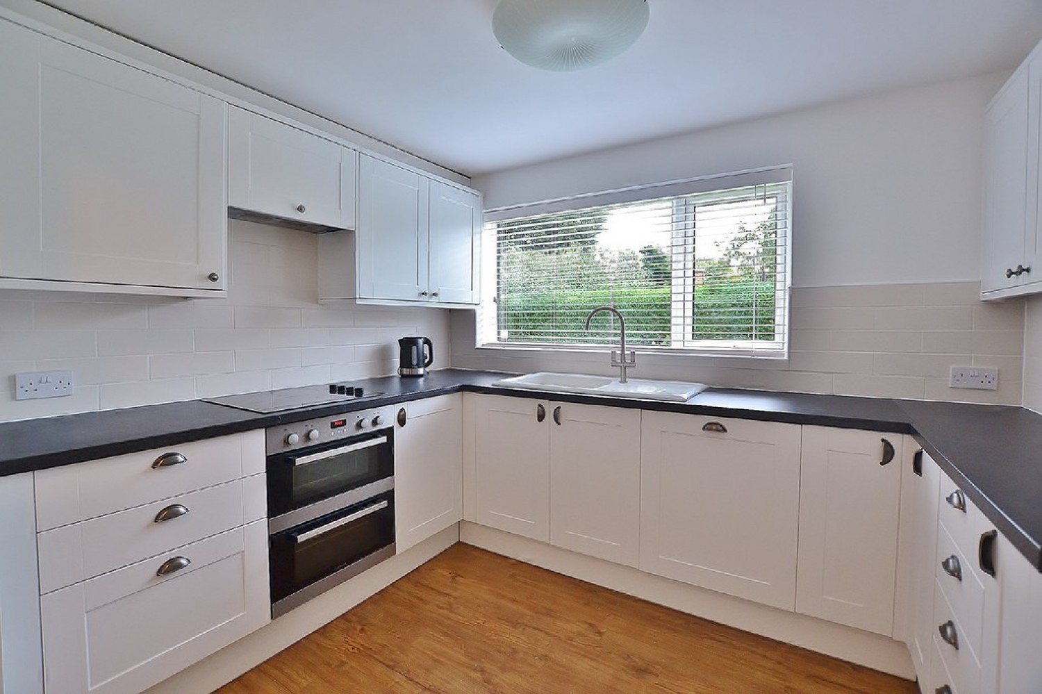 2 bedroom Flat for Letting Milford Court , Leamington Spa
