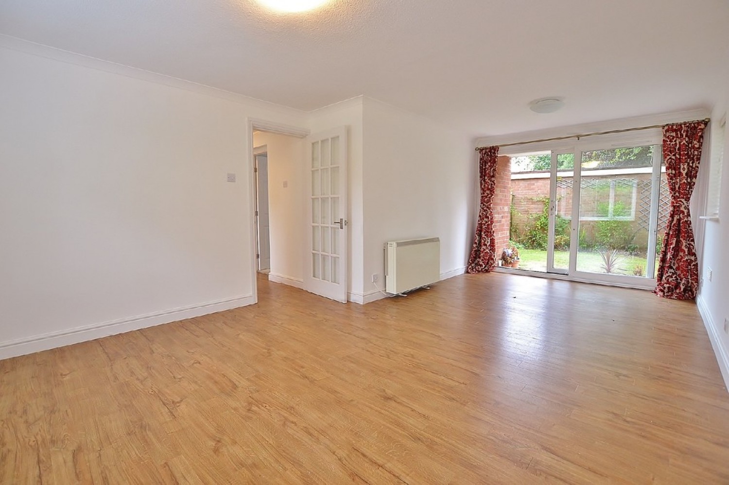 2 bedroom Flat for Letting Milford Court , Leamington Spa