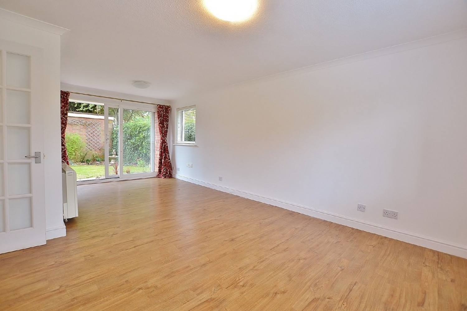 2 bedroom Flat for Letting Milford Court , Leamington Spa