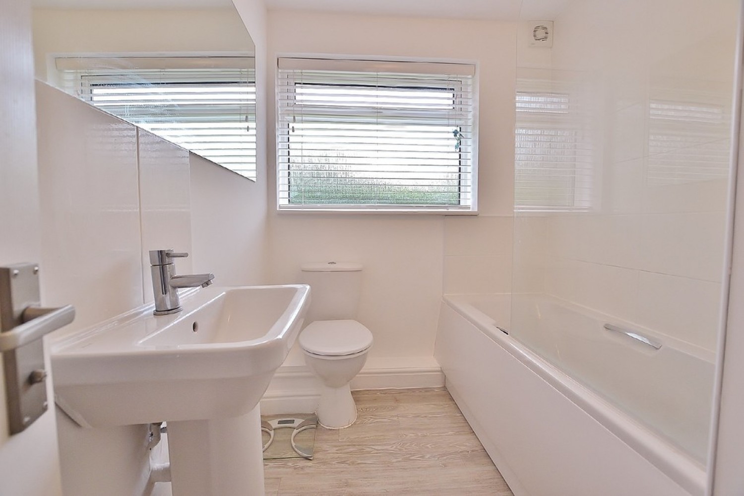 2 bedroom Flat for Letting Milford Court , Leamington Spa