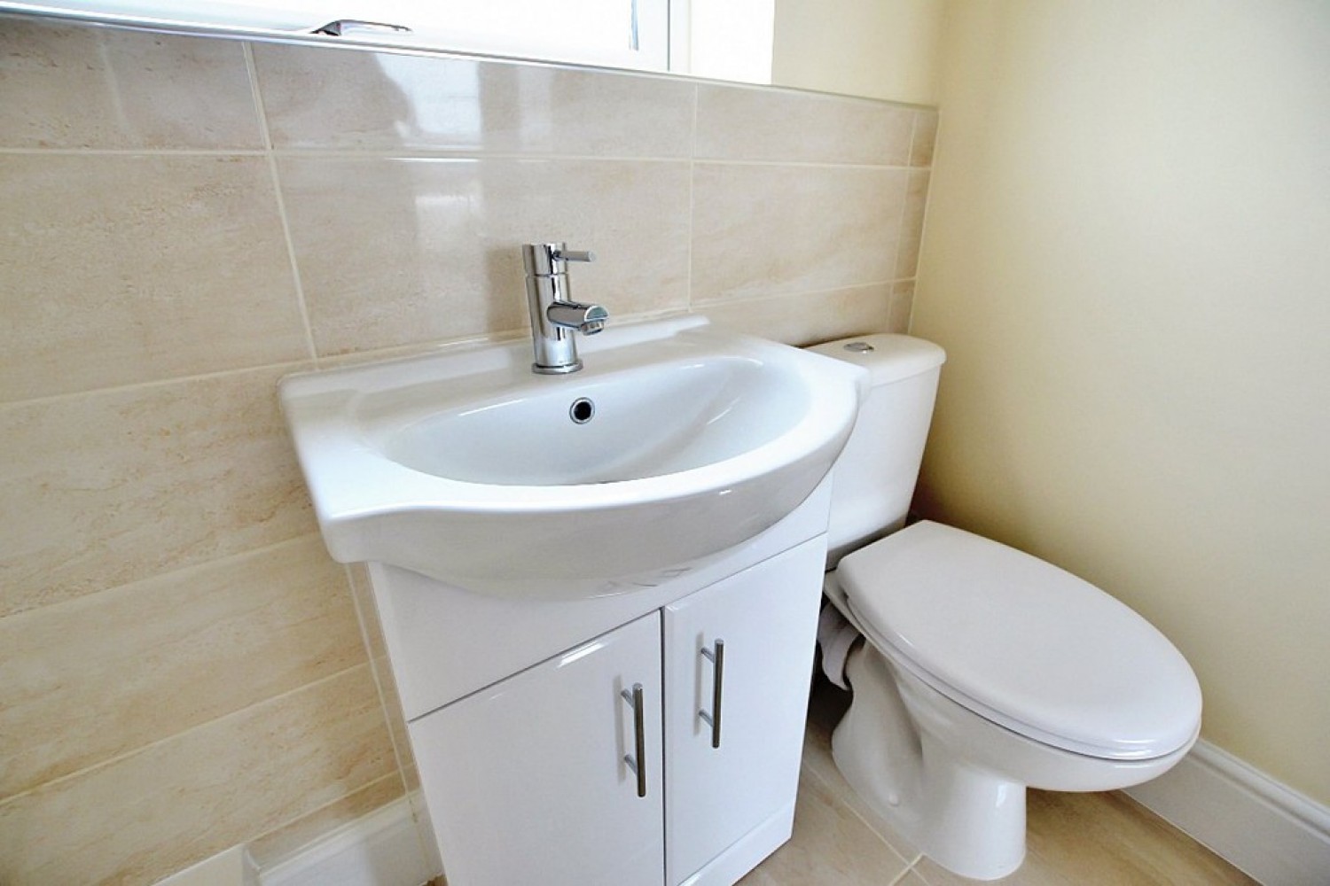 2 bedroom Flat for Letting Manor Court, Avenue Road, Leamington Spa