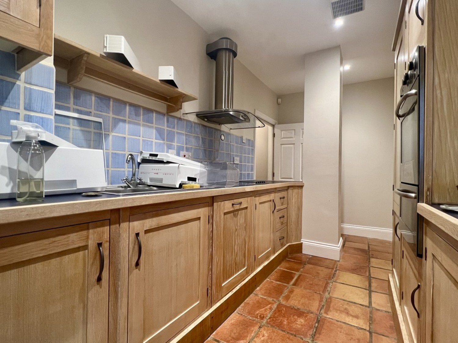 2 bedroom Flat for Letting Neville Court, Warwick