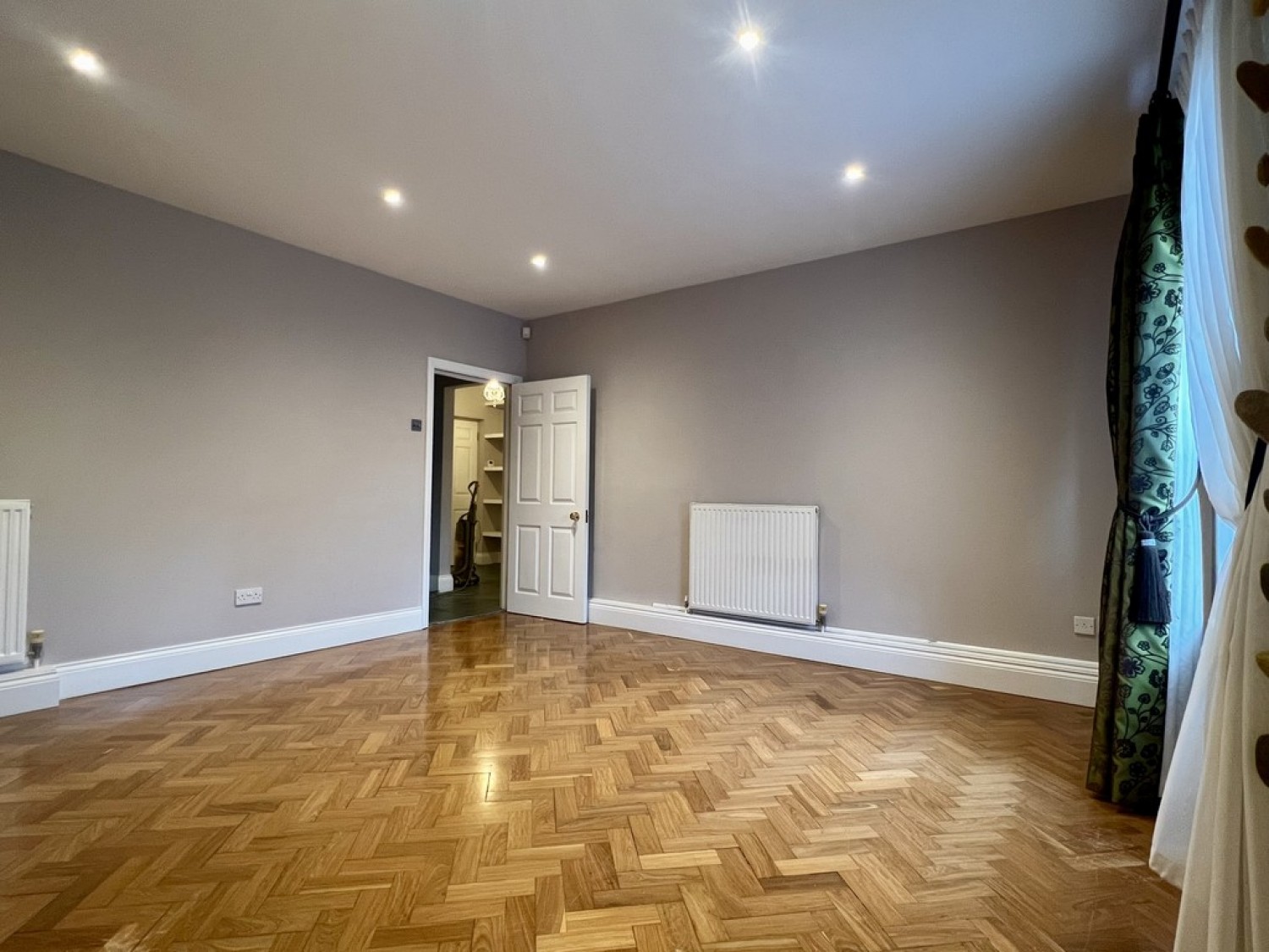 2 bedroom Flat for Letting Neville Court, Warwick