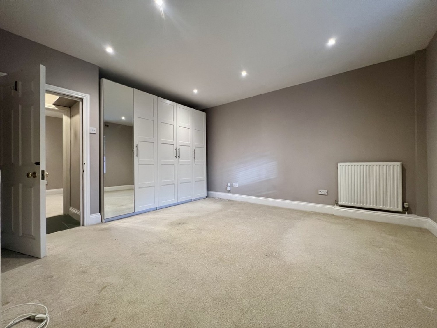 2 bedroom Flat for Letting Neville Court, Warwick